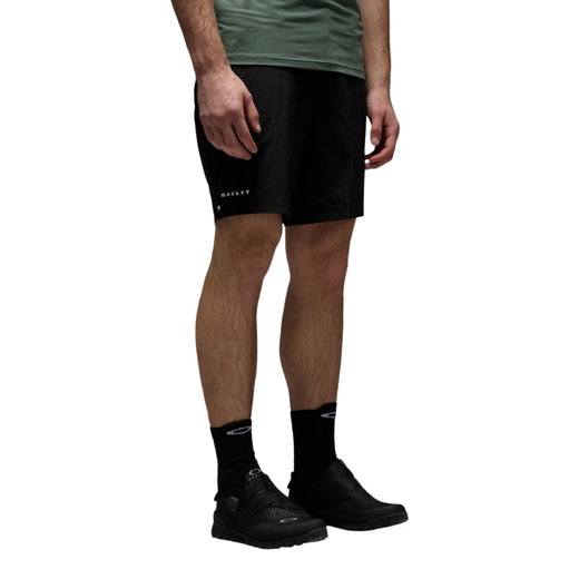 Oakley Fahrradhose Seeker Whip Short (MTB Trail) schwarz Herren